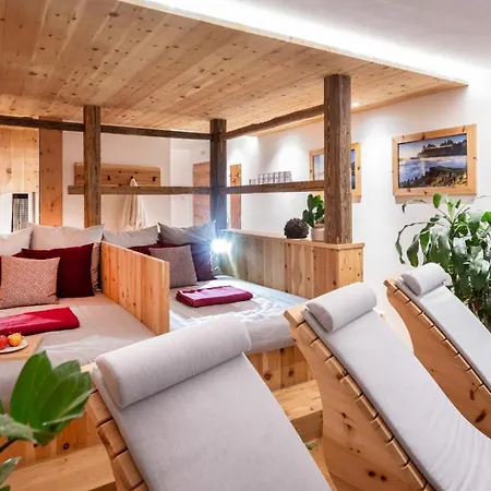 Farm stay Unterkantiolerhof Funes (Bolzano)