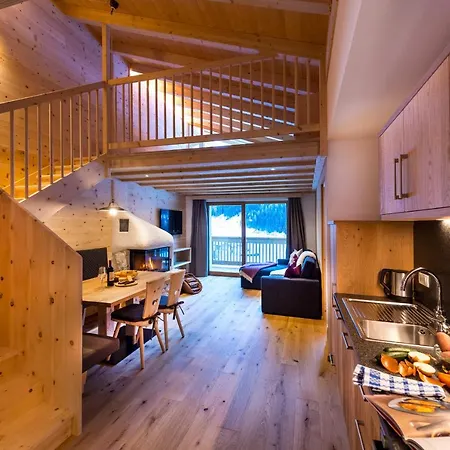 Unterkantiolerhof Farm stay Funes (Bolzano)